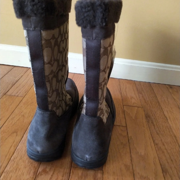 Coach Sherman Signature "C" Suede Boots NWT - Picture 5 of 6